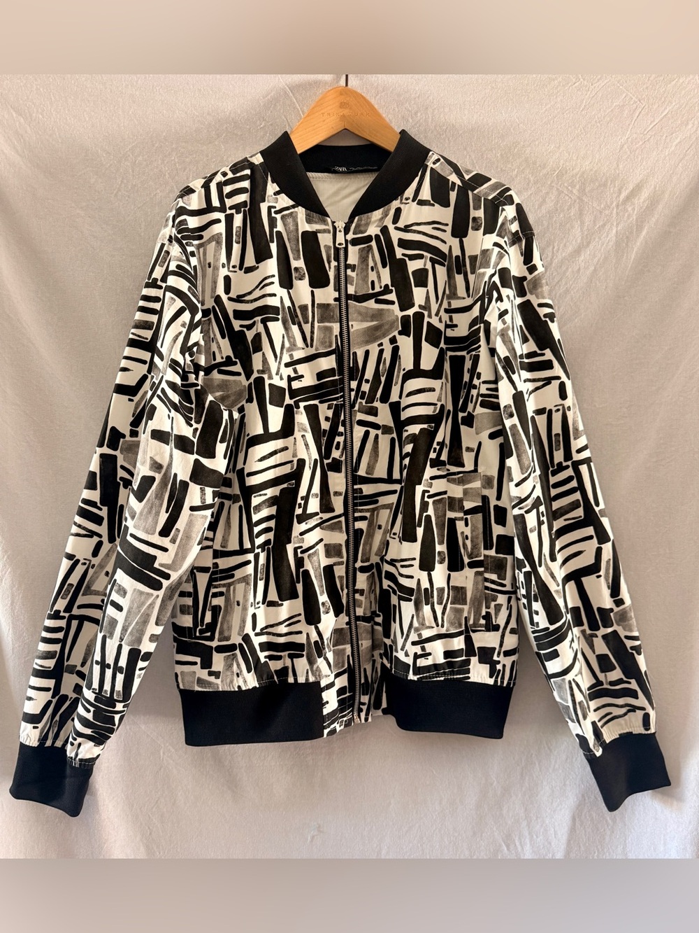 Zara Black and White Abstract Pattern Bomber Jacket